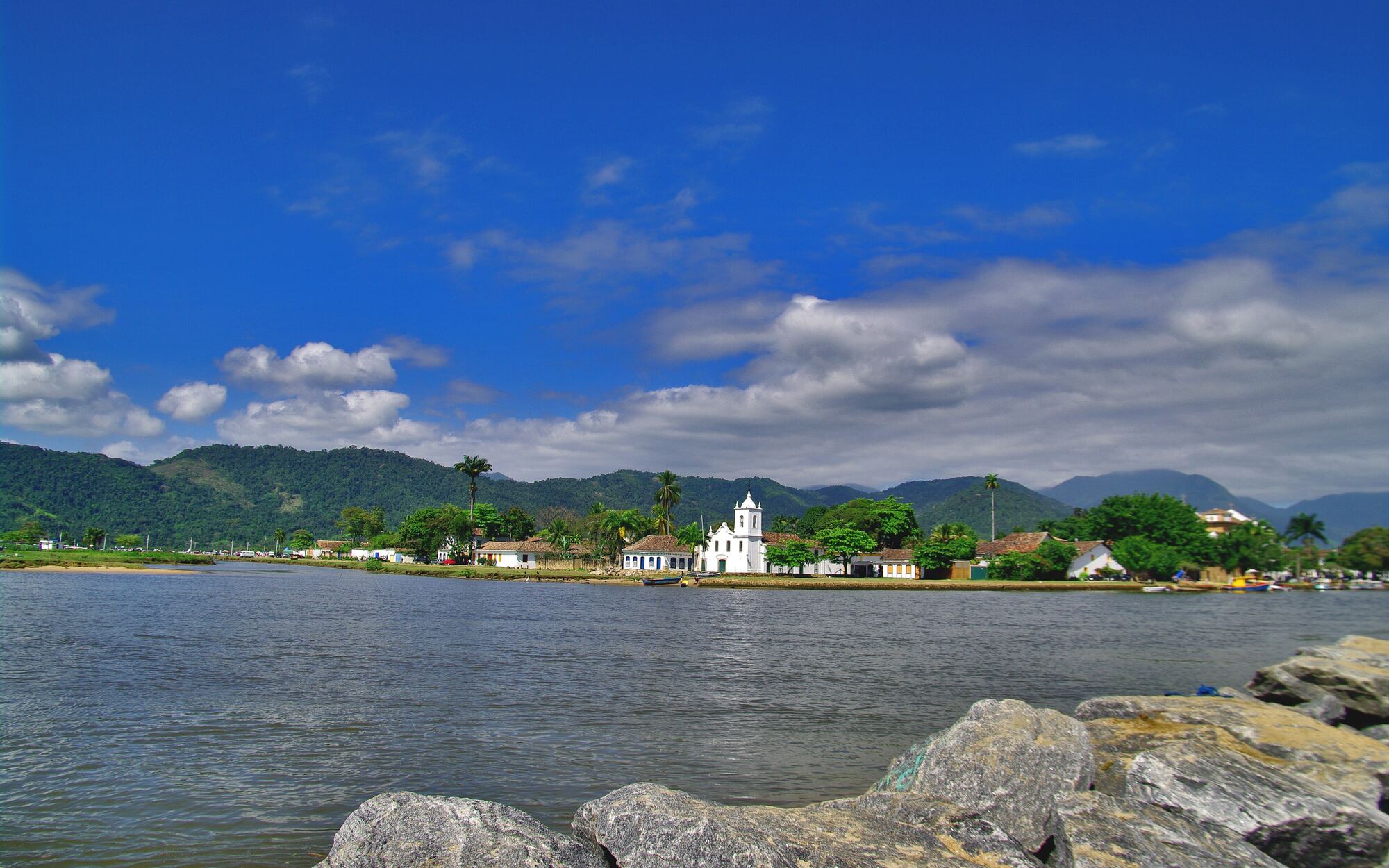 Vela em Paraty